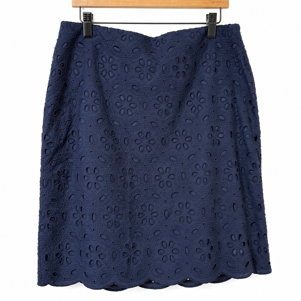 Talbots Eyelet Skirt Navy Blue Floral Cotton Size 8 Preppy Coastal Scalloped Hem